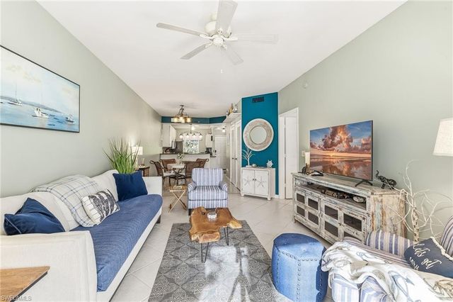 8161 Twelve Oaks CIR 512, Naples, FL 34113