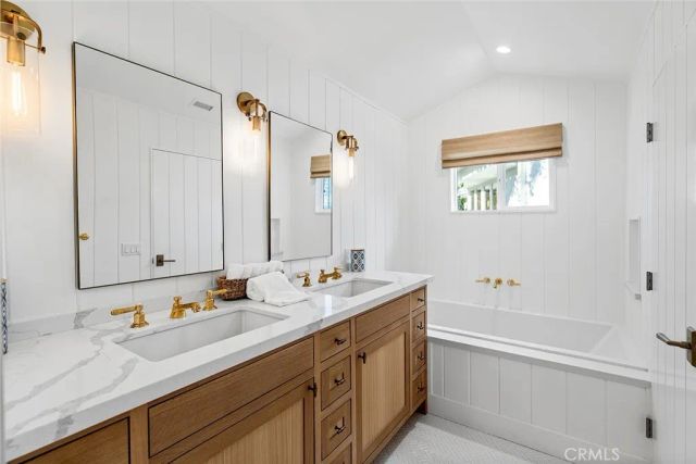 153 Emerald Bay, Laguna Beach, CA 92651