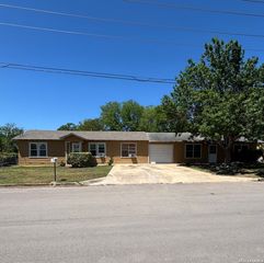 1055 / 1057 Dunlap Dr, New Braunfels, TX 78130