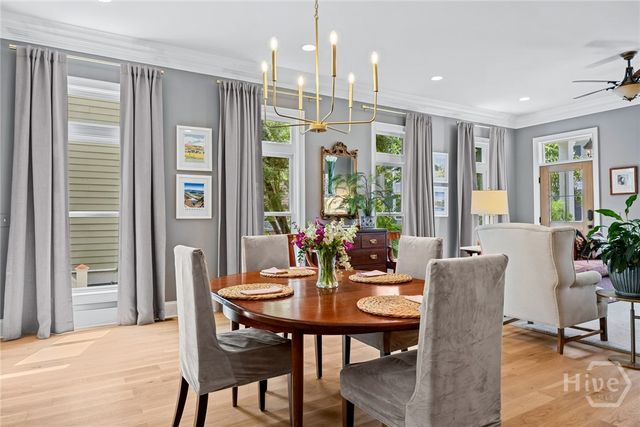 9 Turnbull Lane, Savannah, GA 31410