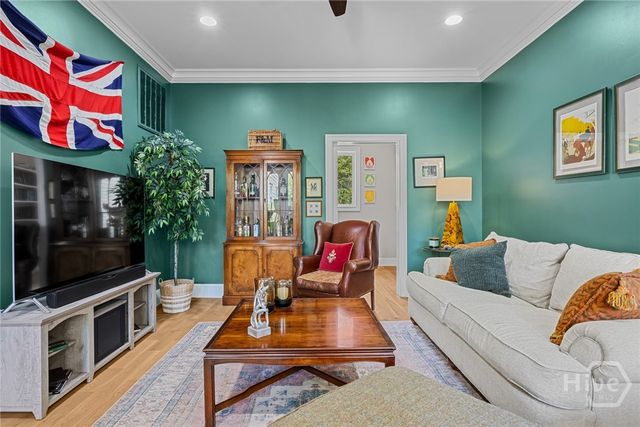 9 Turnbull Lane, Savannah, GA 31410