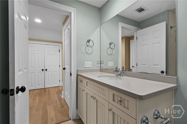 9 Turnbull Lane, Savannah, GA 31410