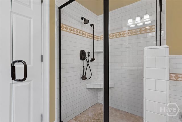 9 Turnbull Lane, Savannah, GA 31410