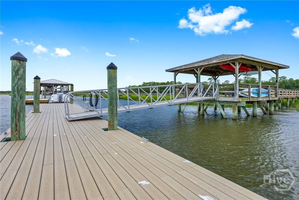 9 Turnbull Lane, Savannah, GA 31410