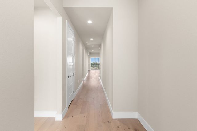 2130 Vista Ridge Dr, Kerrville, TX 78028