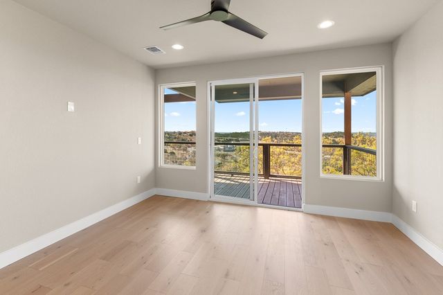 2130 Vista Ridge Dr, Kerrville, TX 78028