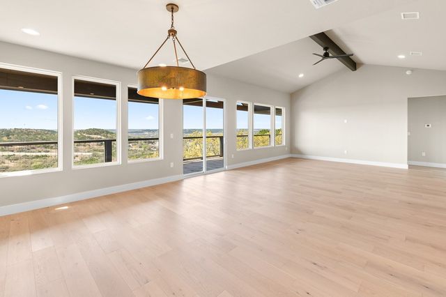 2130 Vista Ridge Dr, Kerrville, TX 78028