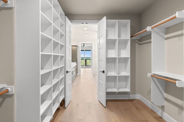 2130 Vista Ridge Dr, Kerrville, TX 78028