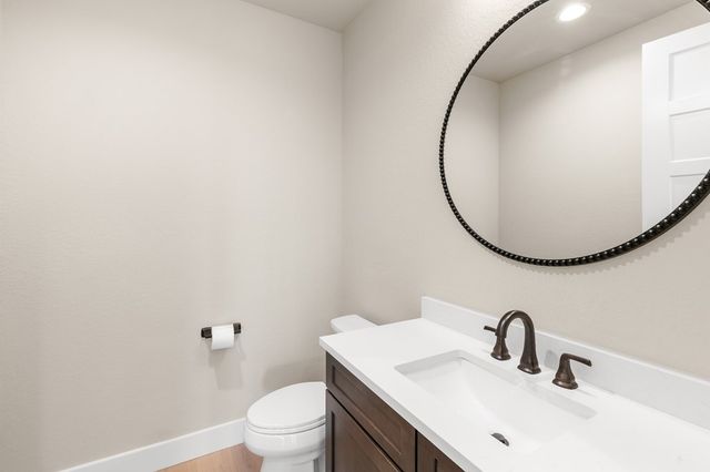 2130 Vista Ridge Dr, Kerrville, TX 78028