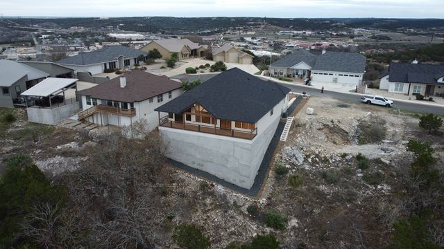 2130 Vista Ridge Dr, Kerrville, TX 78028