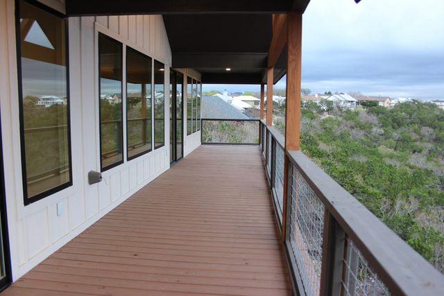 2130 Vista Ridge Dr, Kerrville, TX 78028