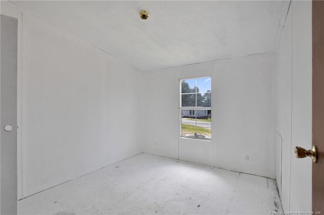 75 Kathleen Terrace, Sanford, NC 27332