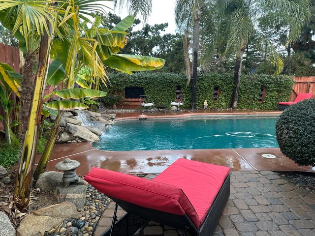 394 S Oak Drive, Reedley, CA 93654