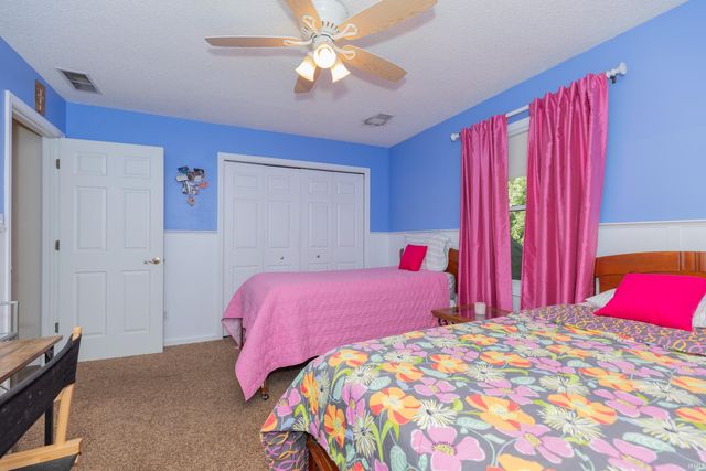 2700 Secretariat Court, Evansville, IN 47720