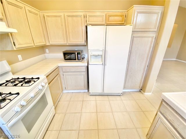 1605 Cimarron Crest Street, Las Vegas, NV 89144