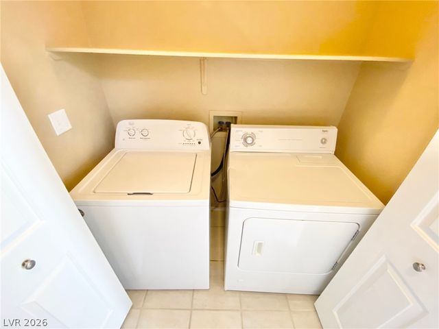 1605 Cimarron Crest Street, Las Vegas, NV 89144