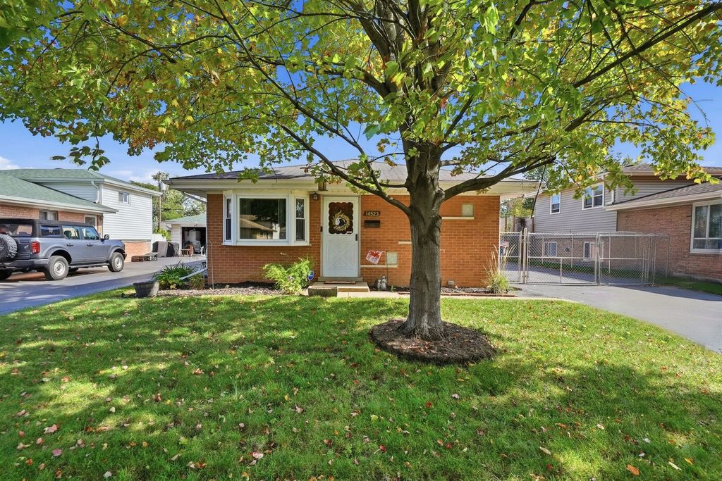 14523 Kildare Avenue, Midlothian, IL 60445 — exterior