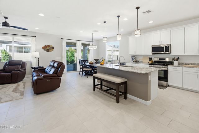 25164 N 173RD Drive, Surprise, AZ 85387