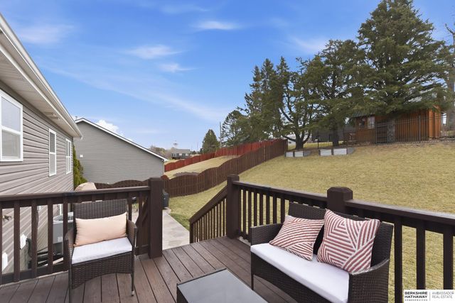 3411 N 208 Avenue, Elkhorn, NE 68022