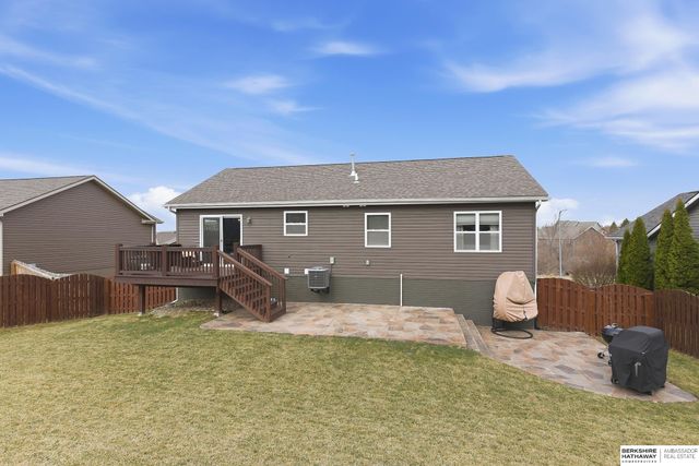 3411 N 208 Avenue, Elkhorn, NE 68022
