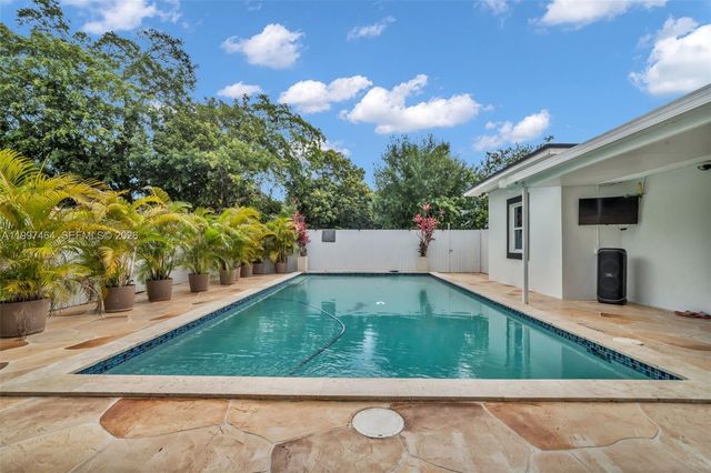 1055 NE 144th Street, North Miami, FL 33161