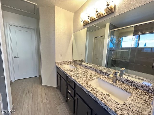 7300 Casa Solar Court, Las Vegas, NV 89128