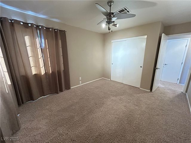 7300 Casa Solar Court, Las Vegas, NV 89128