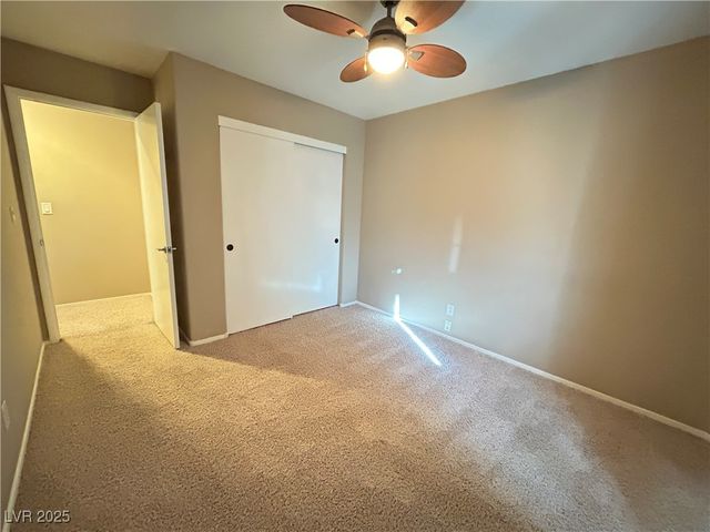7300 Casa Solar Court, Las Vegas, NV 89128