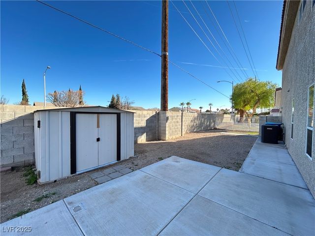 7300 Casa Solar Court, Las Vegas, NV 89128