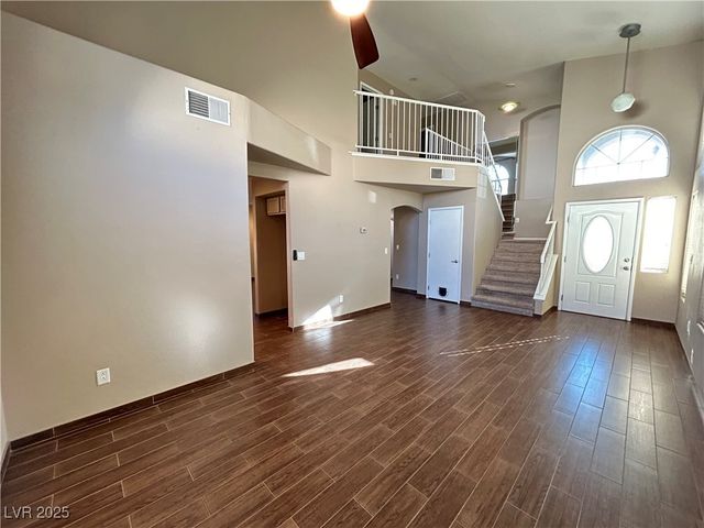 7300 Casa Solar Court, Las Vegas, NV 89128