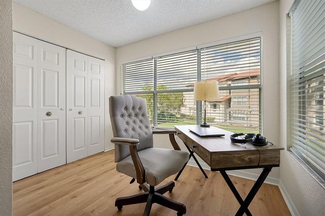 5156 CONROY ROAD 26, Orlando, FL 32811