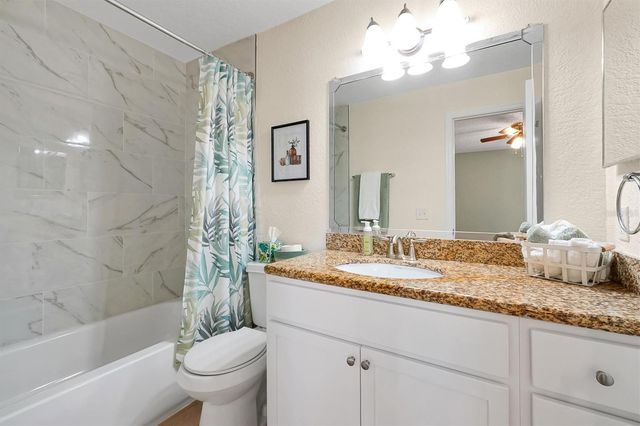 5156 CONROY ROAD 26, Orlando, FL 32811