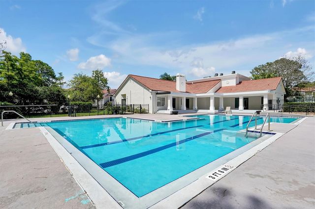 5156 CONROY ROAD 26, Orlando, FL 32811