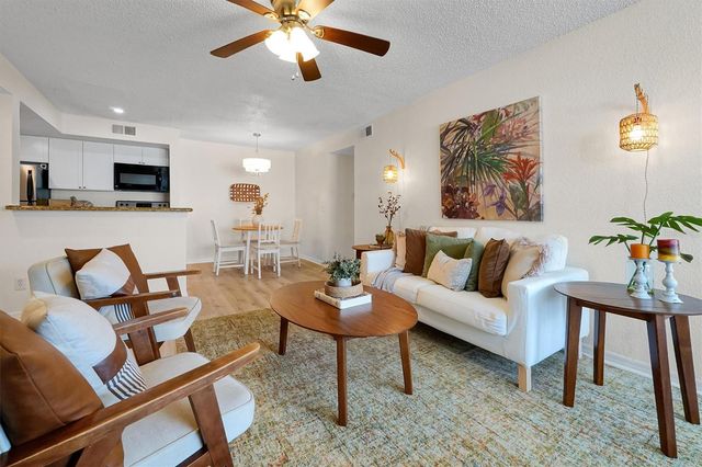 5156 CONROY ROAD 26, Orlando, FL 32811