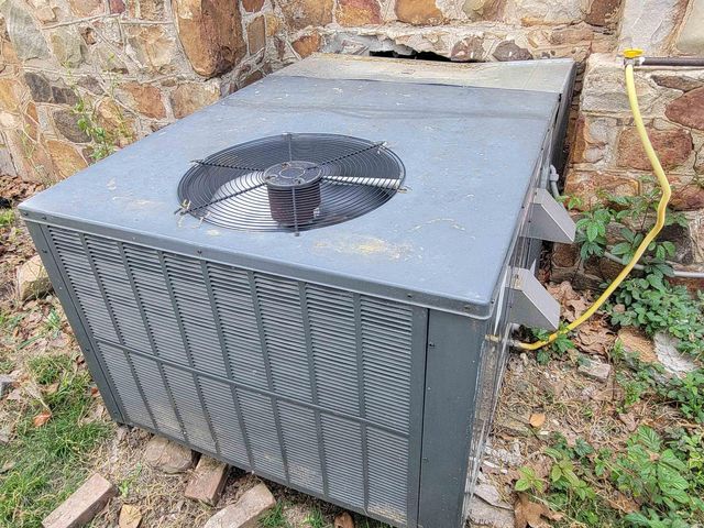 2209 W Long 17th Street, North Little Rock, AR 72114