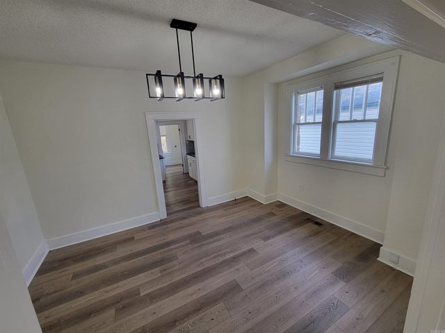 2209 W Long 17th Street, North Little Rock, AR 72114