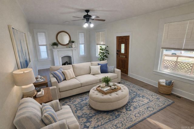 2209 W Long 17th Street, North Little Rock, AR 72114