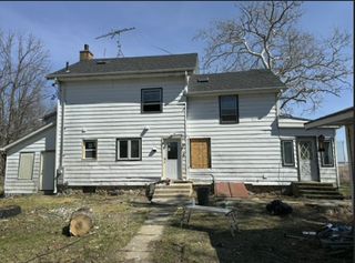 14860 Mill Road, Capron, IL 61012