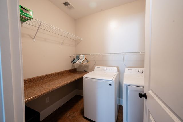 5565 Pershing Drive, Dalzell, SC 29040