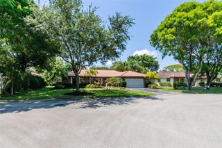 9420 SW 1st Pl, Coral Springs, FL 33071