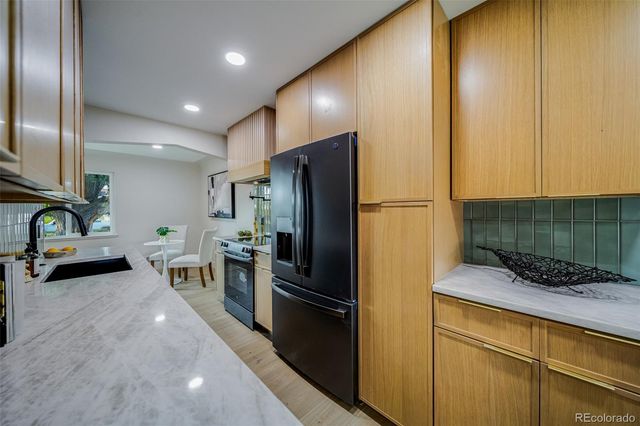 5594 W Iowa Avenue, Denver, CO 80232