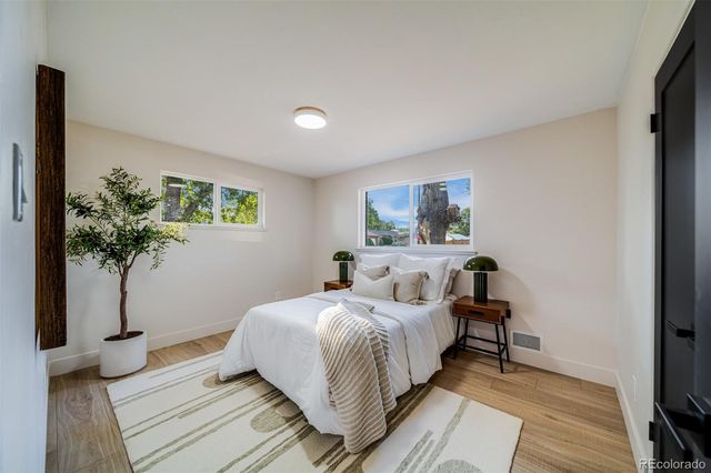 5594 W Iowa Avenue, Denver, CO 80232