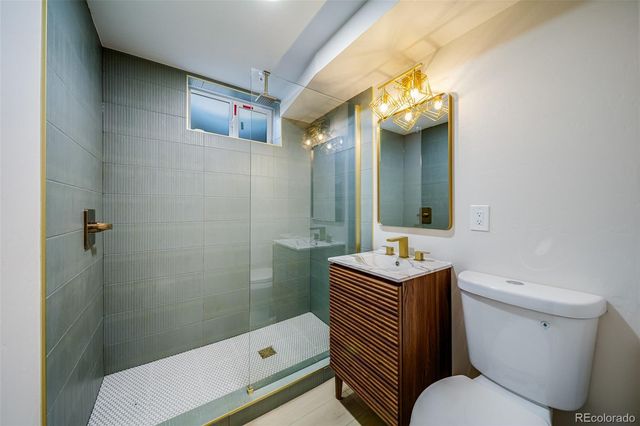5594 W Iowa Avenue, Denver, CO 80232