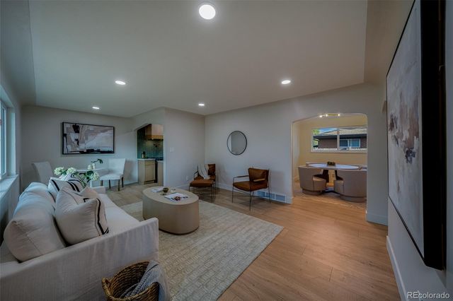 5594 W Iowa Avenue, Denver, CO 80232