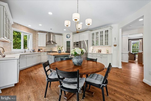 43625 EMERALD DUNES PL, Leesburg, VA 20176