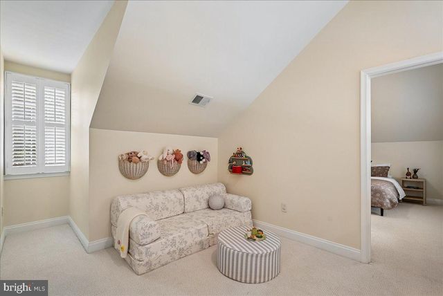 43625 EMERALD DUNES PL, Leesburg, VA 20176