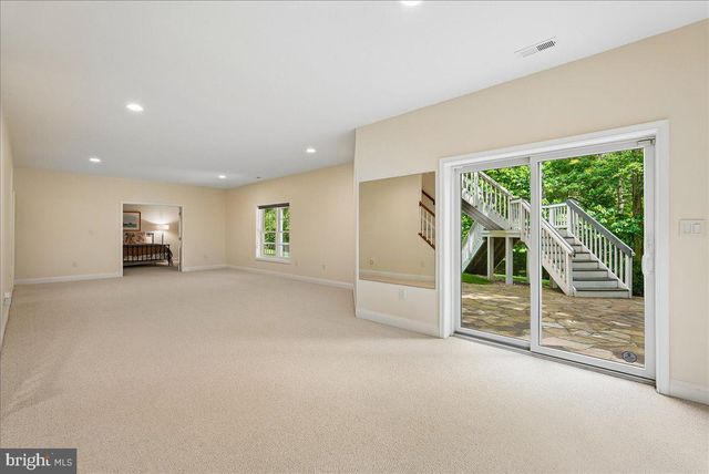 43625 EMERALD DUNES PL, Leesburg, VA 20176