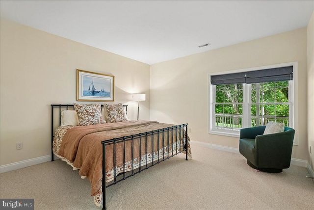 43625 EMERALD DUNES PL, Leesburg, VA 20176