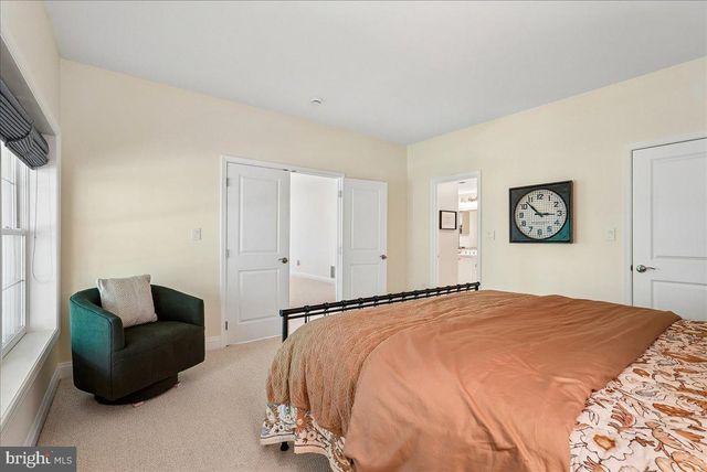 43625 EMERALD DUNES PL, Leesburg, VA 20176