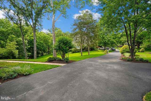 43625 EMERALD DUNES PL, Leesburg, VA 20176